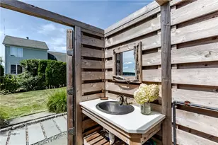 45 Juniper Ave, Warwick, RI 02886 - Photo 35