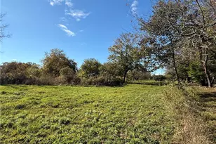 536 W Main Rd, Little Compton, RI 02837 - Photo 5