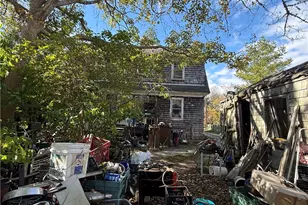 536 W Main Rd, Little Compton, RI 02837 - Photo 9