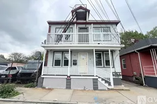 42 De Soto St, Providence, RI 02909 - Photo 1