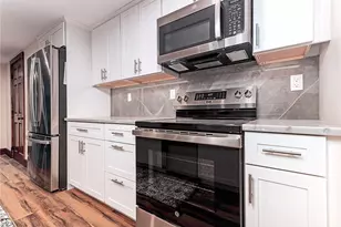 14 Woodlake Dr, Johnston, RI 02919 - Photo 37