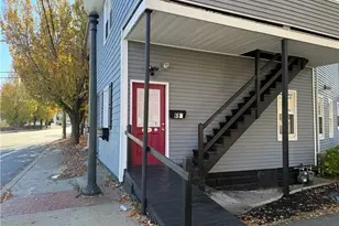 692 East Ave, Warwick, RI 02886 - Photo 3