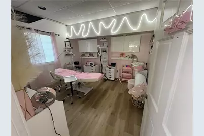 692 East Avenue, Warwick, RI 02886 - Photo 11