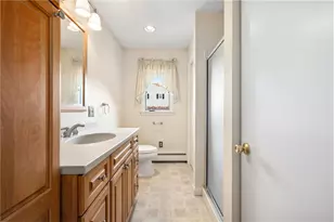 23 Hillview Dr, Westerly, RI 02891 - Photo 17