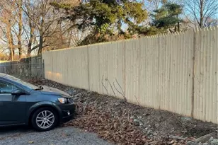 19 Wood St, Pawtucket, RI 02860 - Photo 21