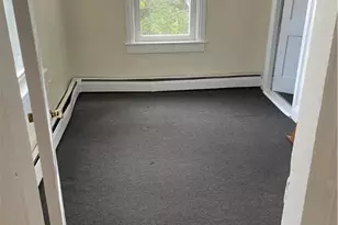 19 Wood St, Pawtucket, RI 02860 - Photo 7