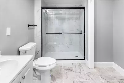 638 Douglas Avenue, Providence, RI 02908 - Photo 9