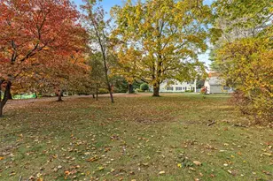 4 Chase Ln, Lincoln, RI 02865 - Photo 27