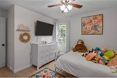 9 Chelmsford Avenue, Warwick, RI 02889 - Photo 21