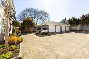 42 Bentley St, Woonsocket, RI 02895 - Photo 9