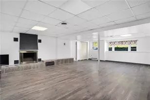 285 School St, Lincoln, RI 02865 - Photo 27