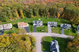 121 Ashbrook Dr, Cranston, RI 02921 - Photo 39