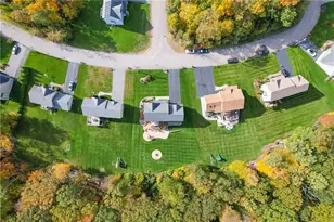 121 Ashbrook Dr, Cranston, RI 02921 - Photo 11