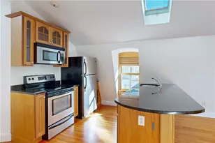 54 Halsey St, Providence, RI 02906 - Photo 9