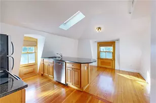 54 Halsey St, Providence, RI 02906 - Photo 3
