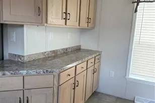 6101 Post Rd, North Kingstown, RI 02852 - Photo 13