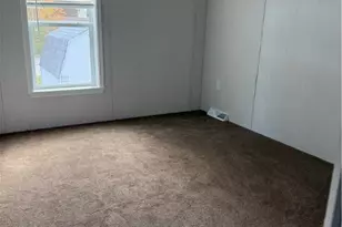 6101 Post Rd, North Kingstown, RI 02852 - Photo 9