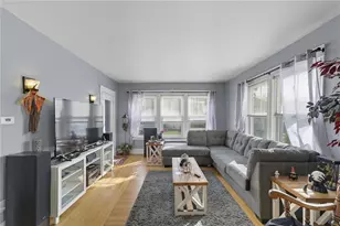 26 Blackburn St, Pawtucket, RI 02861 - Photo 11