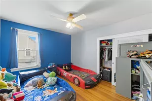 26 Blackburn St, Pawtucket, RI 02861 - Photo 21