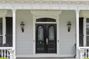 2951 E Main Rd, Portsmouth, RI 02871 - Photo 3