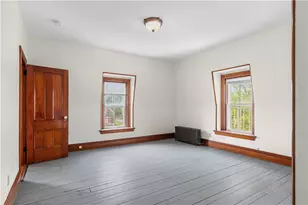 2951 E Main Rd, Portsmouth, RI 02871 - Photo 11