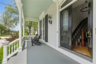 2951 E Main Rd, Portsmouth, RI 02871 - Photo 3