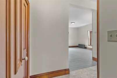 2951 East Main Road #6, Portsmouth, RI 02871 - Photo 5