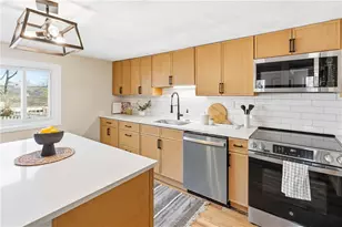 37 Phillip St, Coventry, RI 02816 - Photo 1