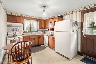 331 Newman Ave, East Providence, RI 02916 - Photo 7