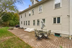 331 Newman Ave, East Providence, RI 02916 - Photo 35