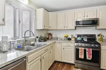 153 Fish Road #4, Tiverton, RI 02878 - Photo 5