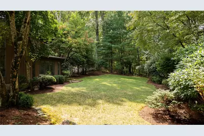 65 Huguenot Drive, East Greenwich, RI 02818 - Photo 11