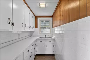 252 Railroad St, Lincoln, RI 02838 - Photo 13