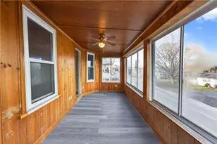 252 Railroad St, Lincoln, RI 02838 - Photo 19