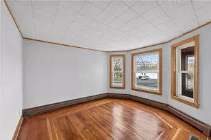 252 Railroad St, Lincoln, RI 02838 - Photo 15