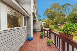 73 Oceanwoods Dr, North Kingstown, RI 02852 - Photo 19