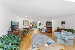 73 Oceanwoods Dr, North Kingstown, RI 02852 - Photo 27