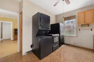 184 Pleasant St, Providence, RI 02906 - Photo 13