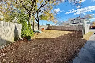 27 Cliffdale Ave, Cranston, RI 02905 - Photo 19