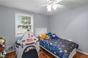 126 Fairfax Dr, Warwick, RI 02888 - Photo 31