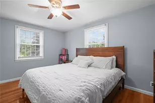 126 Fairfax Dr, Warwick, RI 02888 - Photo 23