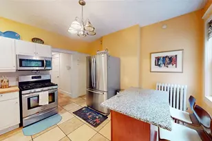 341 Blackstone St, Woonsocket, RI 02895 - Photo 13