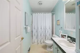 70 Robin Dr, Tiverton, RI 02878 - Photo 23