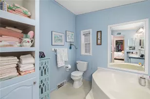 70 Robin Dr, Tiverton, RI 02878 - Photo 27