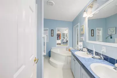 70 Robin Drive, Tiverton, RI 02878 - Photo 25