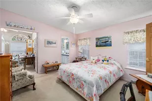 70 Robin Dr, Tiverton, RI 02878 - Photo 15