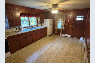 14 Vincenzo Drive, West Warwick, RI 02893 - Photo 7