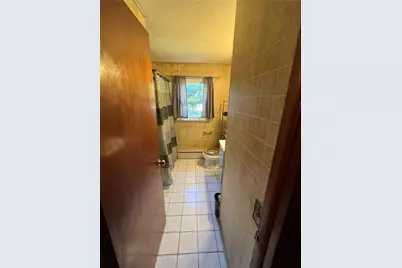 14 Vincenzo Drive, West Warwick, RI 02893 - Photo 9