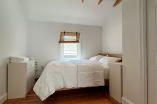 33 Young St, Newport, RI 02840 - Photo 21