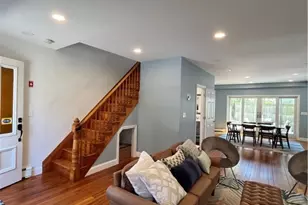 33 Young St, Newport, RI 02840 - Photo 1